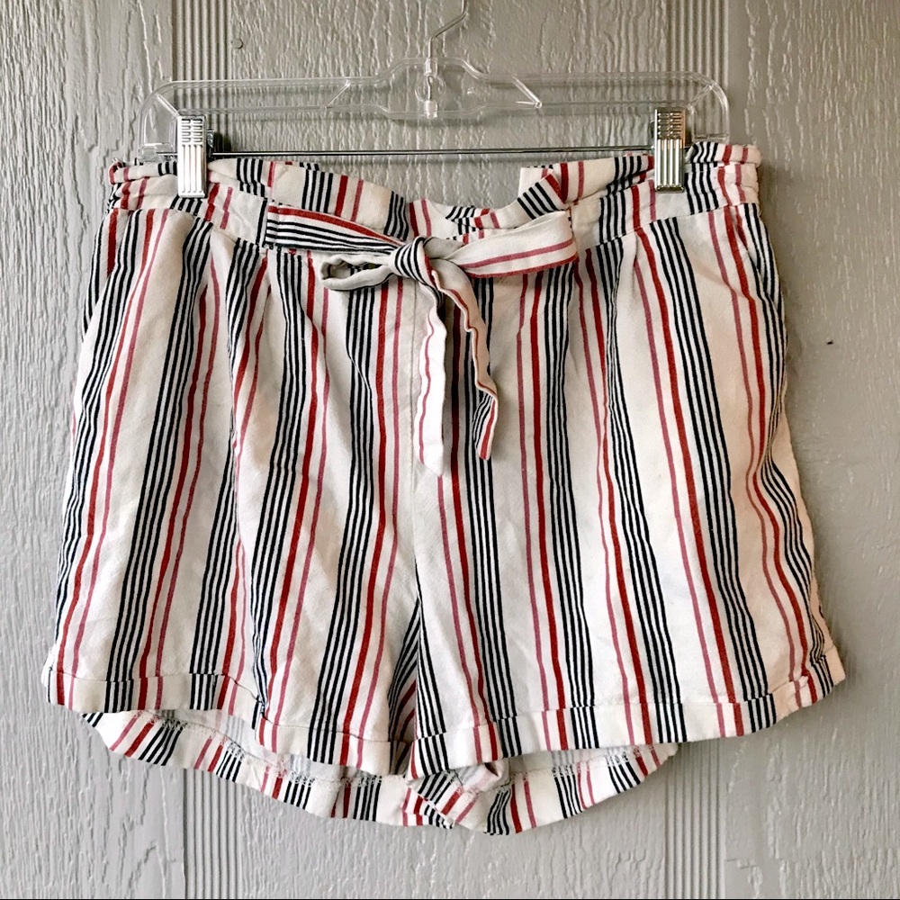 ❗️Sale❗️Alice Blue Front Tie Striped Shorts